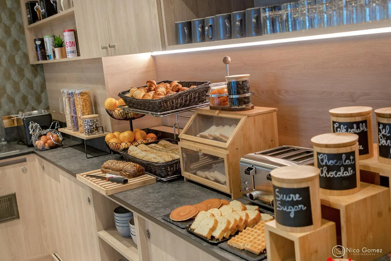 ibis Styles Cannes Le Cannet 3*,  France