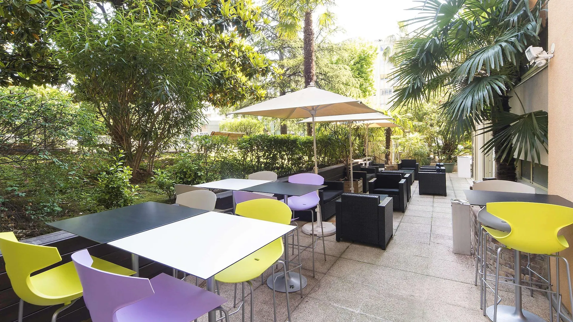 ibis Styles Cannes Le Cannet 3*,  France