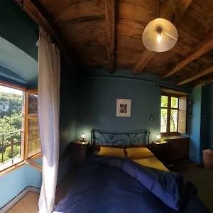 Holiday home L'ancienne Ecole De Dans Le Lot 